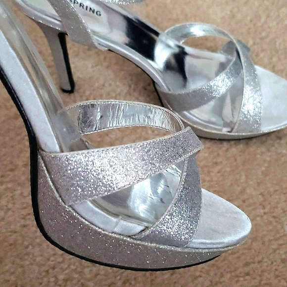 Call It Spring "Lupien" Silver Sparkle Heels - Picture 8 of 9